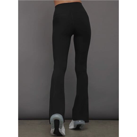 (M) NWT $118 CARBON38 Split Bootcut Legging in Melt Black - Picture 4 of 8